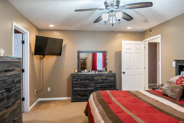 $415,000 | 515 Southridge Drive, Bedford, IN 47421