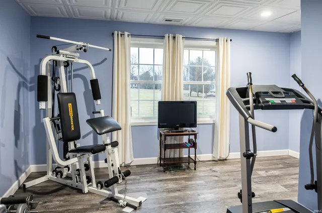 $415,000 | 515 Southridge Drive, Bedford, IN 47421