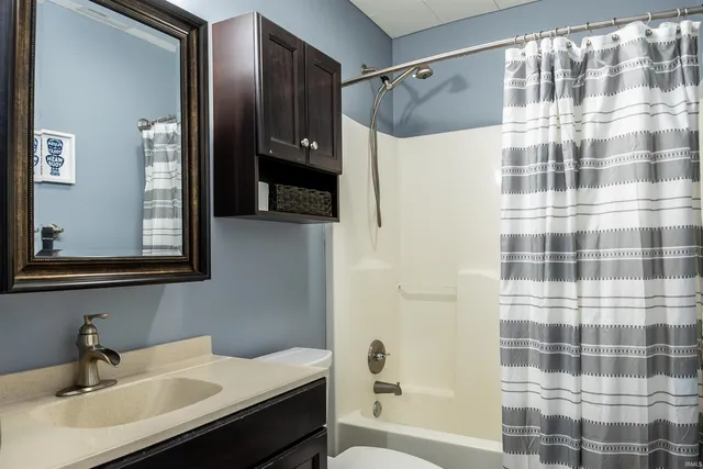 $415,000 | 515 Southridge Drive, Bedford, IN 47421