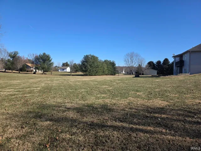 $415,000 | 515 Southridge Drive, Bedford, IN 47421