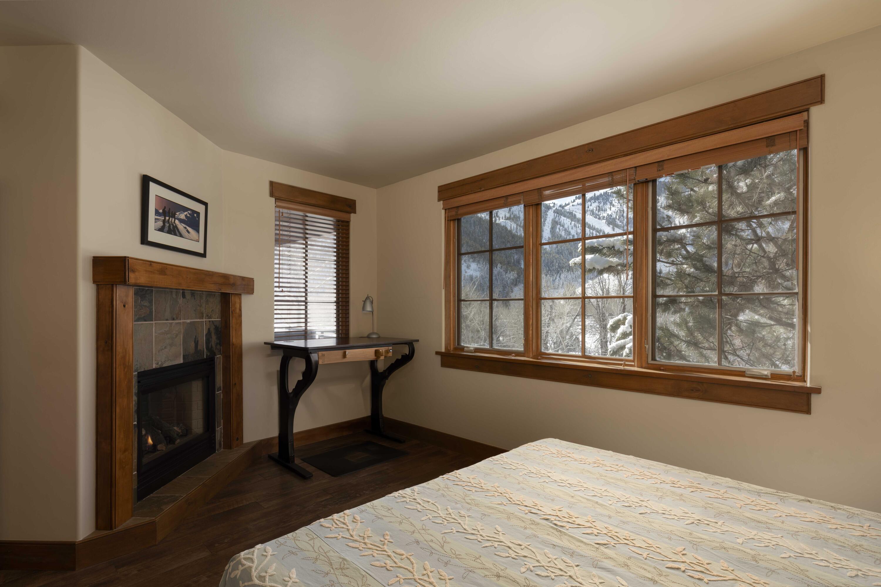 660 2nd Avenue South, Unit 5 Ketchum, ID 83340 - Photo 13 of 26 Westridge Unit 5