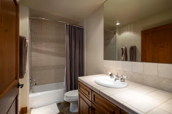 $1,395,000 | 660 2nd Avenue South, Unit 5, Ketchum, ID 83340