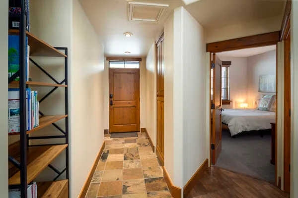 $1,395,000 | 660 2nd Avenue South, Unit 5, Ketchum, ID 83340