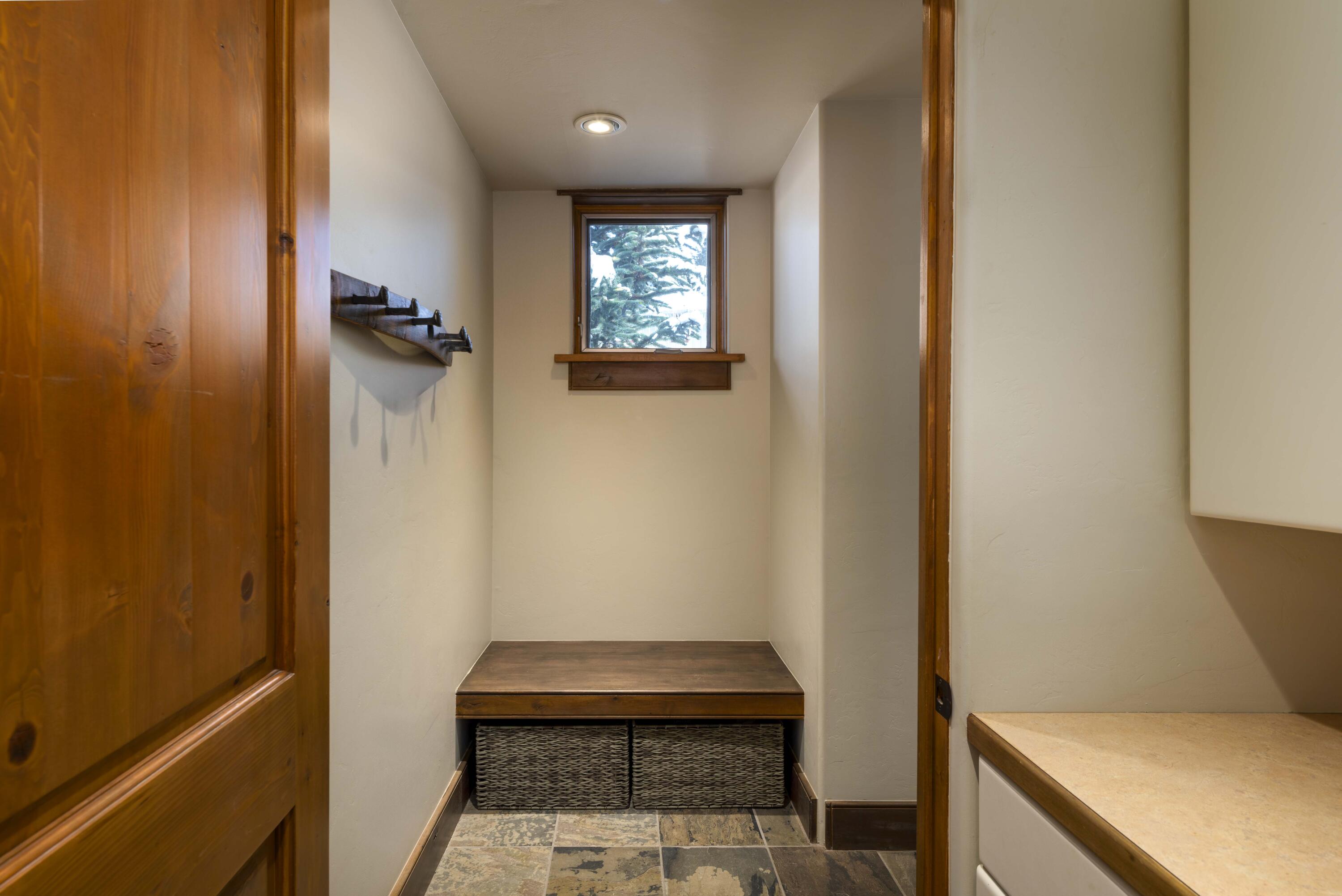 660 2nd Avenue South, Unit 5 Ketchum, ID 83340 - Photo 21 of 26 Westridge Unit 5