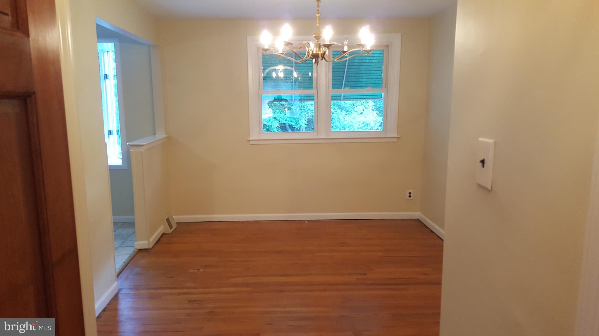 3636 Salina Road Philadelphia, PA 19154 - Photo 9 of 25 Gallery Image 9