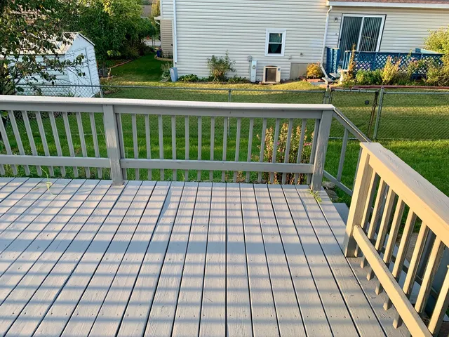 $3,200 | 156 Brookside Drive, Glendale Heights, IL 60139