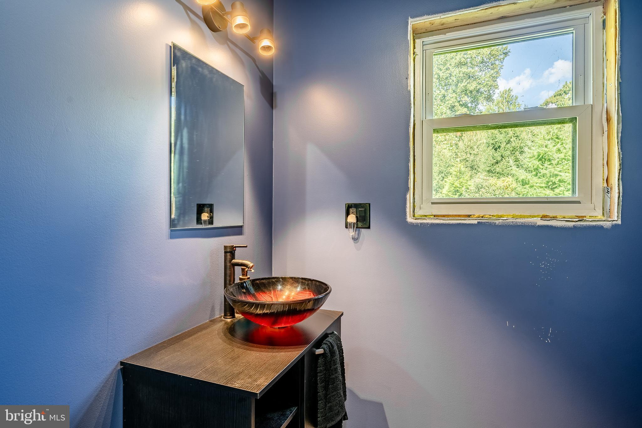 126 Crow Hill Road Barto, PA 19504 - Photo 14 of 43 Main floor bath