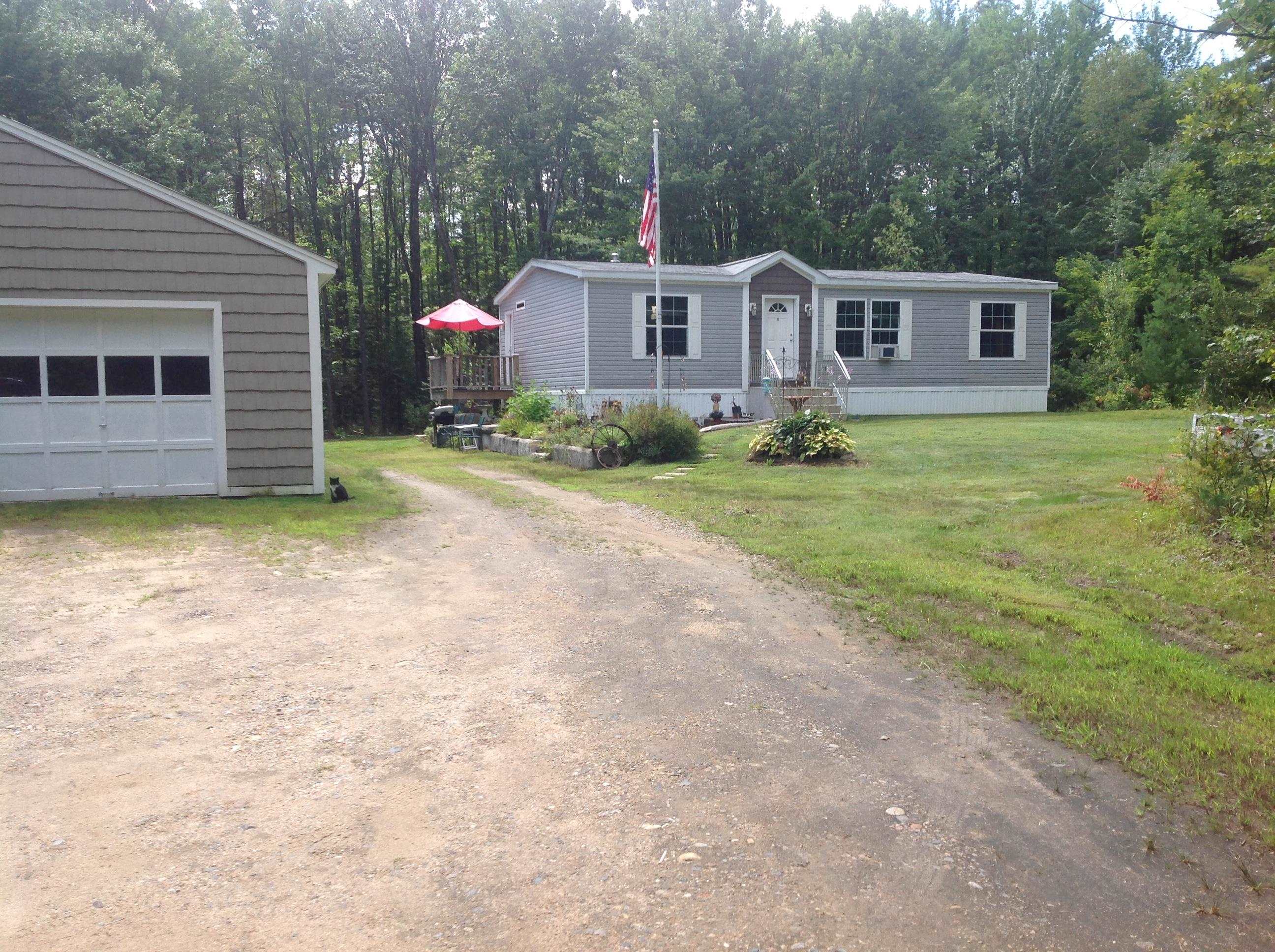 163 Town House Road Effingham, NH 03882 - Photo 2 of 34