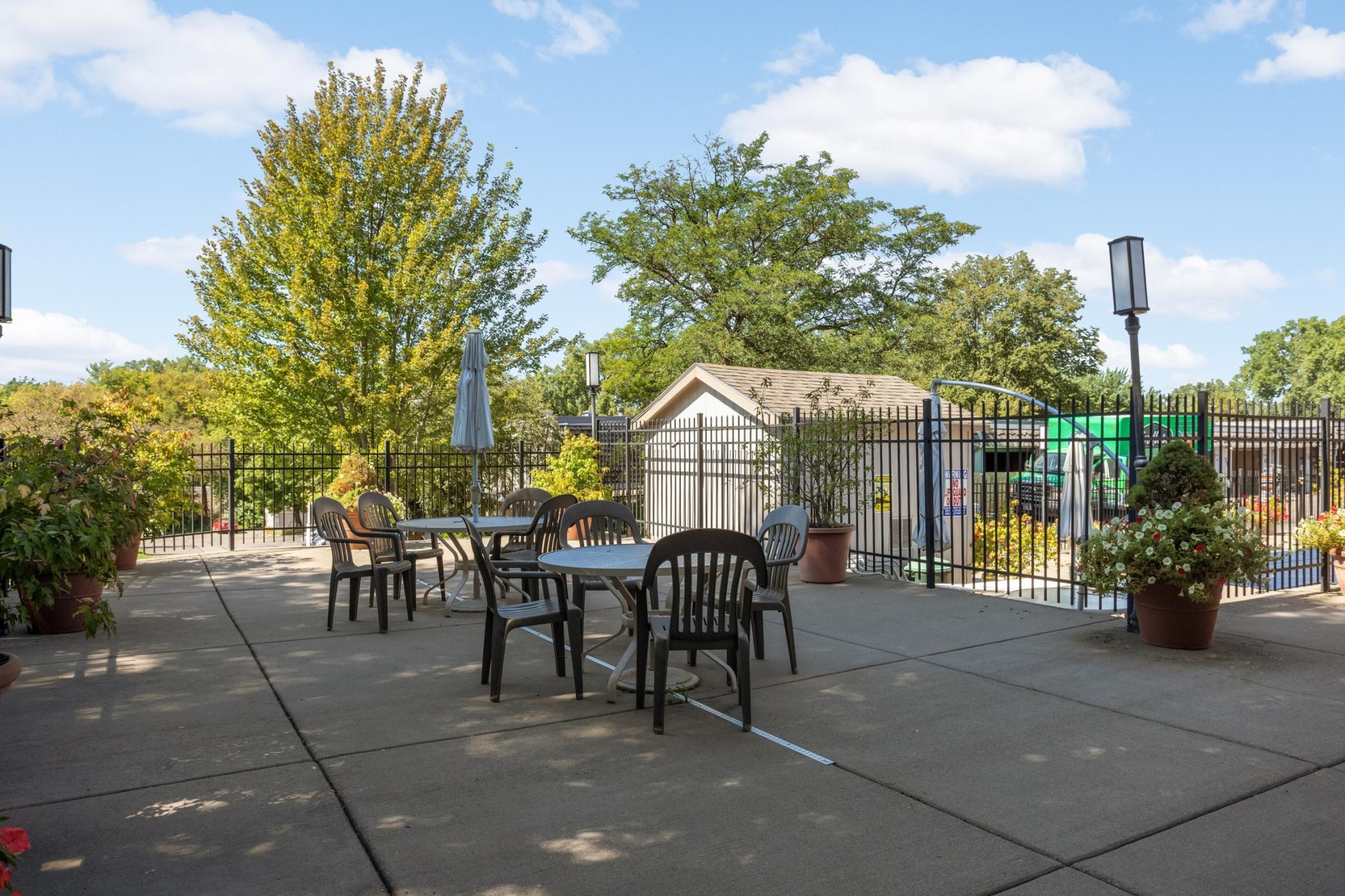 6186 Golden Valley Road Golden Valley, MN 55422 - Photo 28 of 29 Gallery Image 28