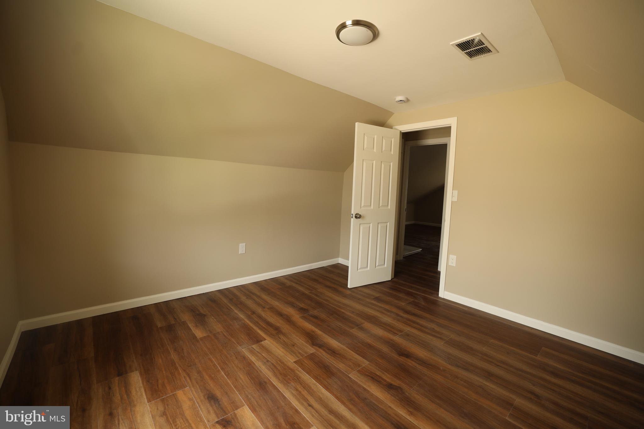 9334 Treaty Road Philadelphia, PA 19114 - Photo 16 of 22 Gallery Image 16