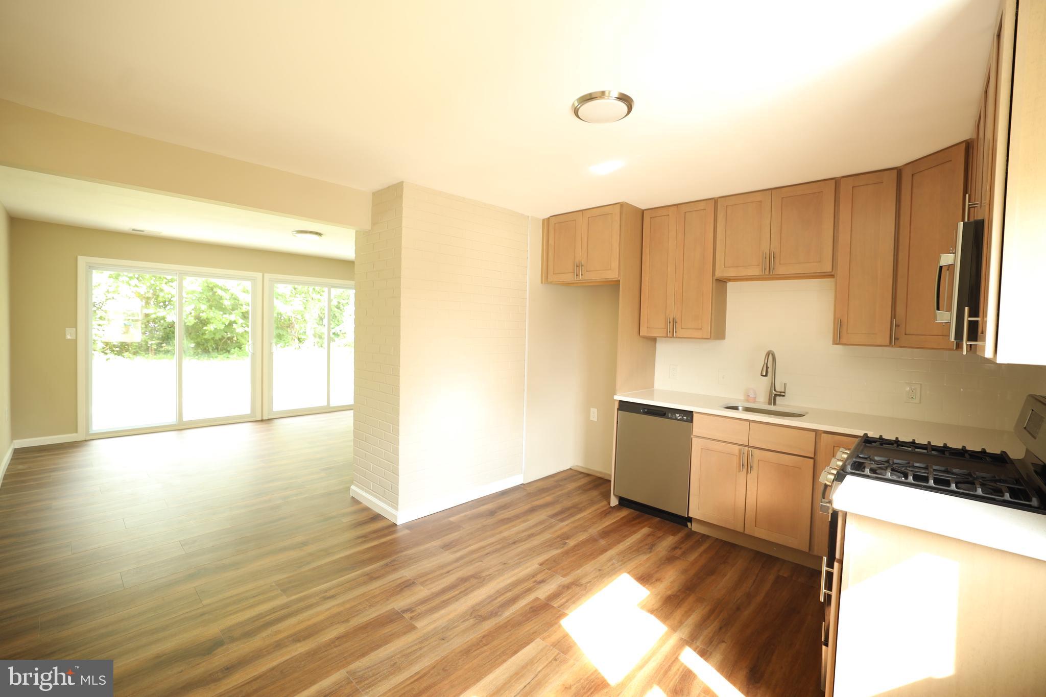 9334 Treaty Road Philadelphia, PA 19114 - Photo 4 of 22 Gallery Image 4