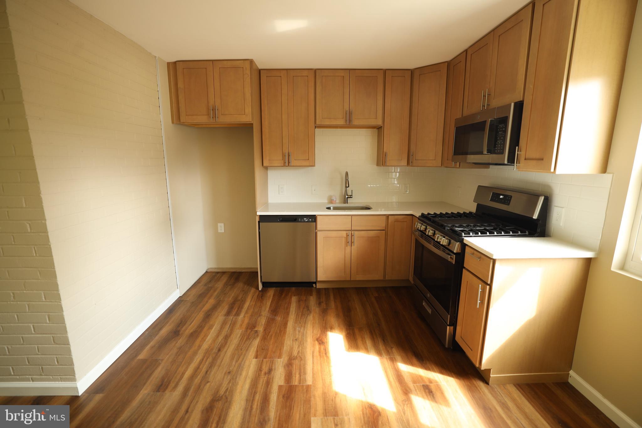 9334 Treaty Road Philadelphia, PA 19114 - Photo 5 of 22 Gallery Image 5