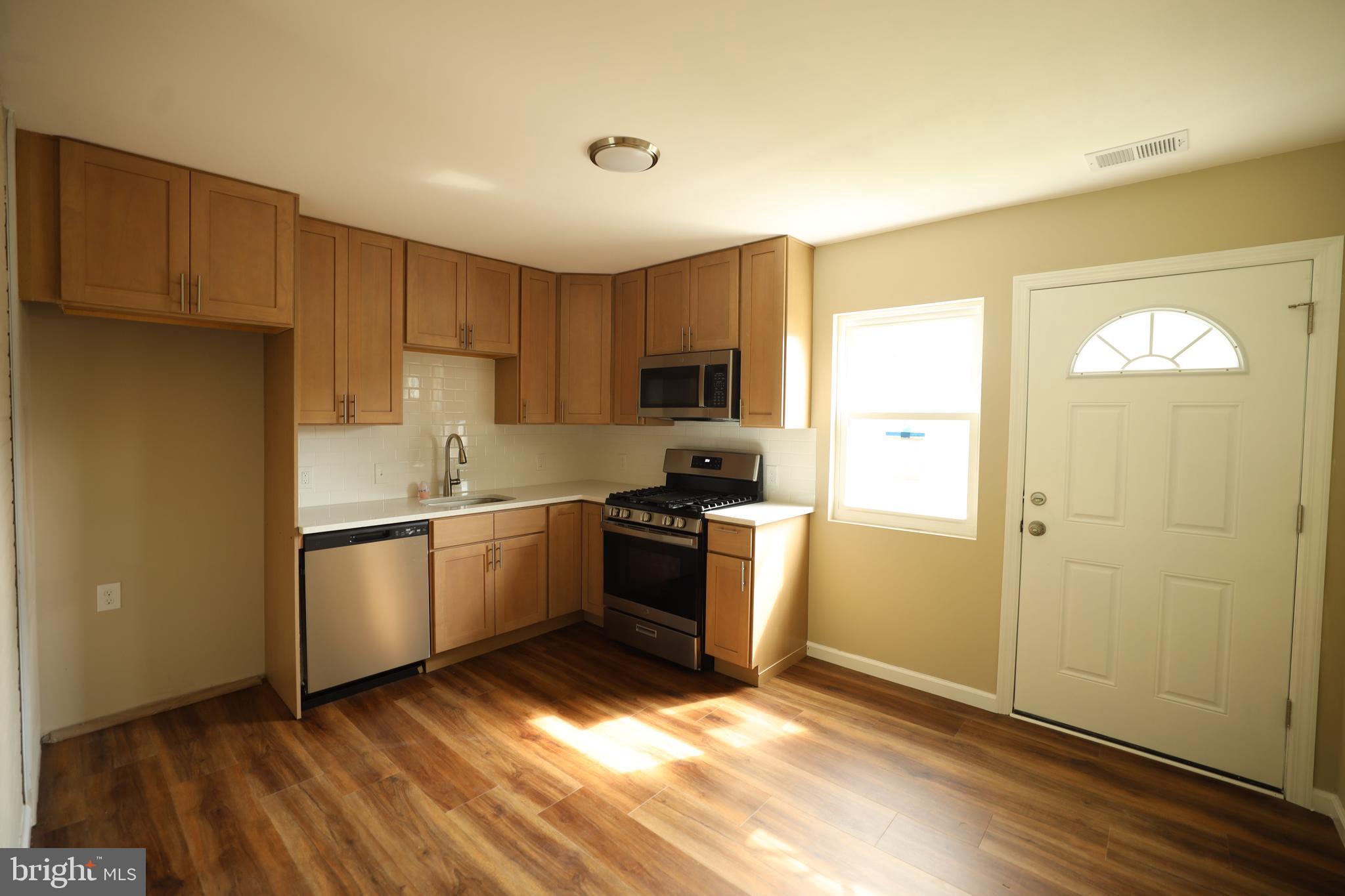 9334 Treaty Road Philadelphia, PA 19114 - Photo 6 of 22 Gallery Image 6