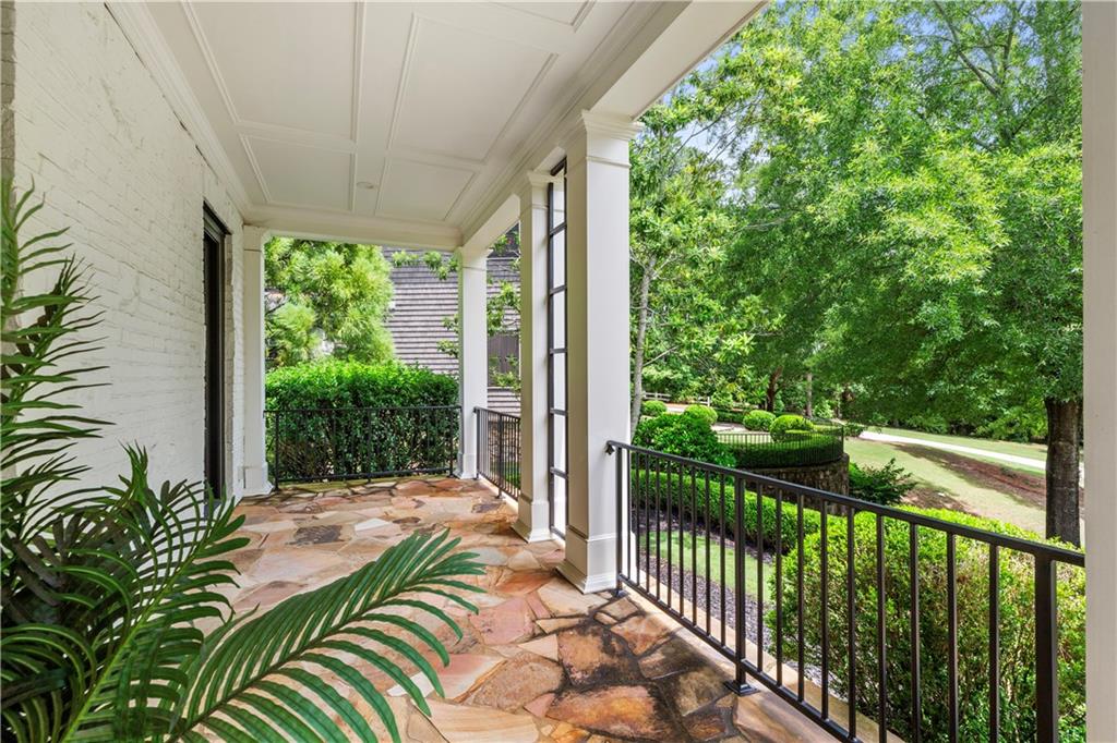 980 Fenimore Circle Atlanta, GA 30350 - Photo 5 of 72