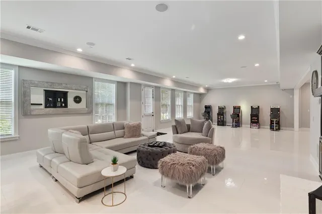 $2,100,000 | 980 Fenimore Circle, Atlanta, GA 30350