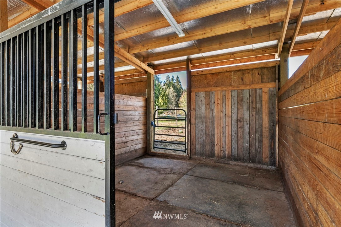 965 4 Corners Road Port Townsend, WA 98368 - Photo 23 of 35 Gallery Image 23