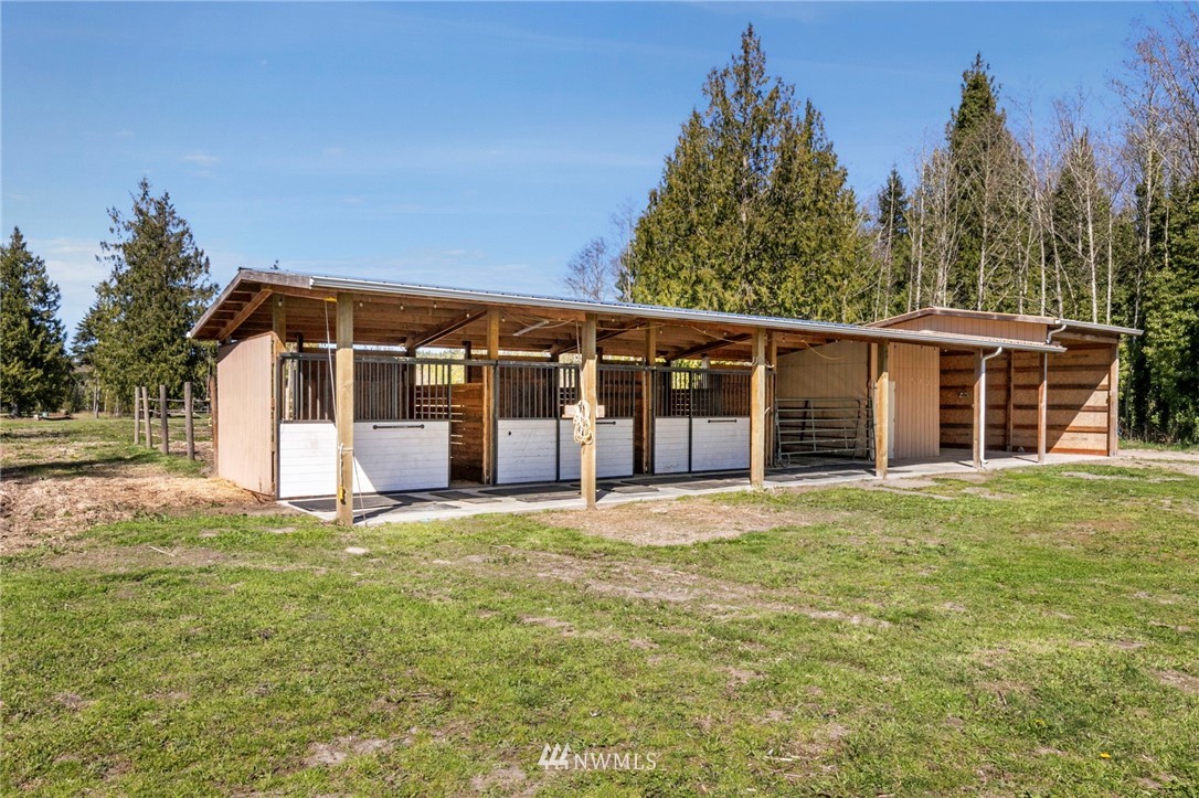 965 4 Corners Road Port Townsend, WA 98368 - Photo 24 of 35 Gallery Image 24