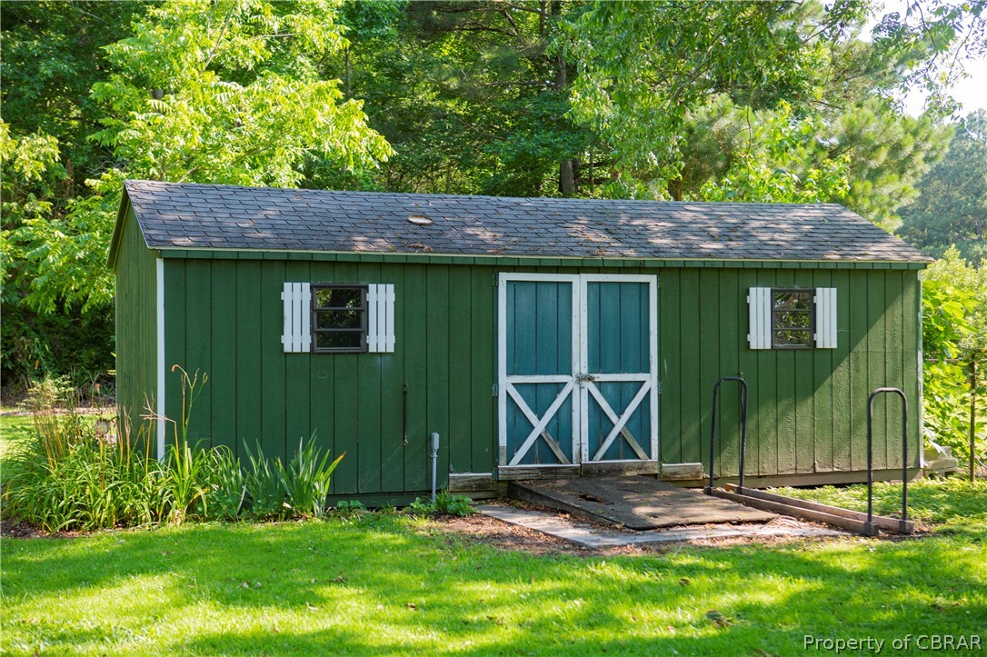 8669 Guinea Road Hayes, VA 23072 - Photo 8 of 49 Detached Storage Shed w/electricity