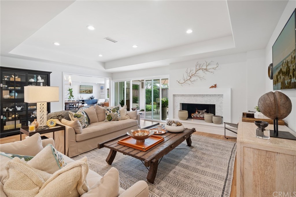 2112 Windward Lane Newport Beach, CA 92660 - Photo 3 of 39