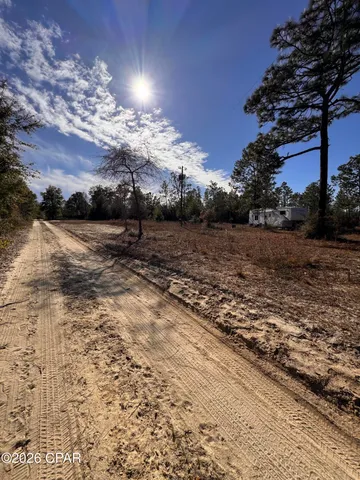 $128,000 | 23588 Lamont Road, Fountain, FL 32438