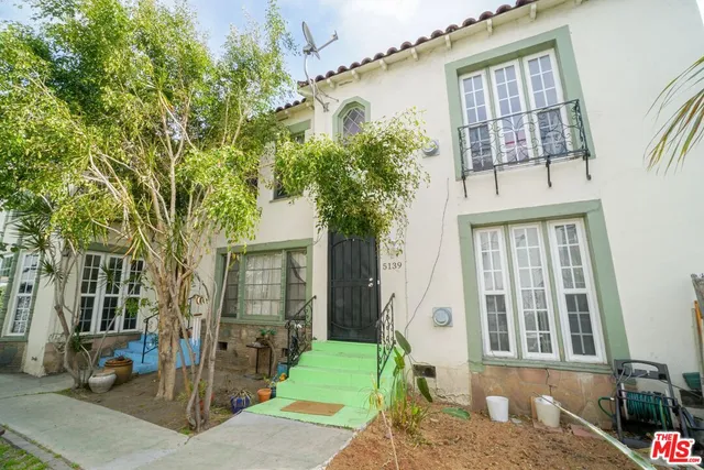 $2,950 | 5139 Marathon Street, Los Angeles, CA 90038