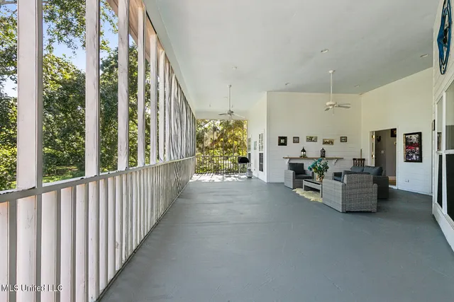 $1,150,000 | 248 Lovers Lane, Ocean Springs, MS 39564