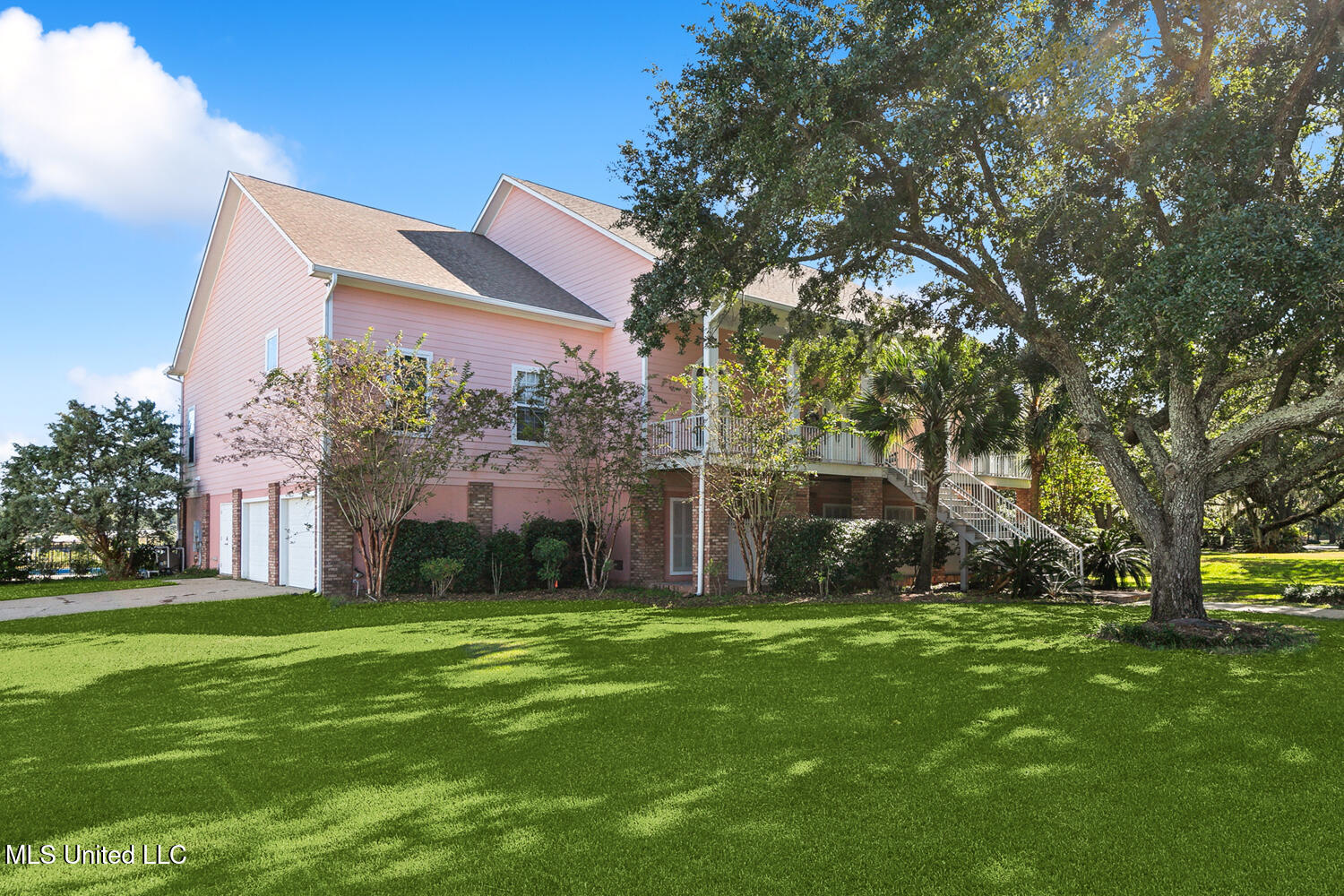 248 Lovers Lane Ocean Springs, MS 39564 - Photo 5 of 65 03mls