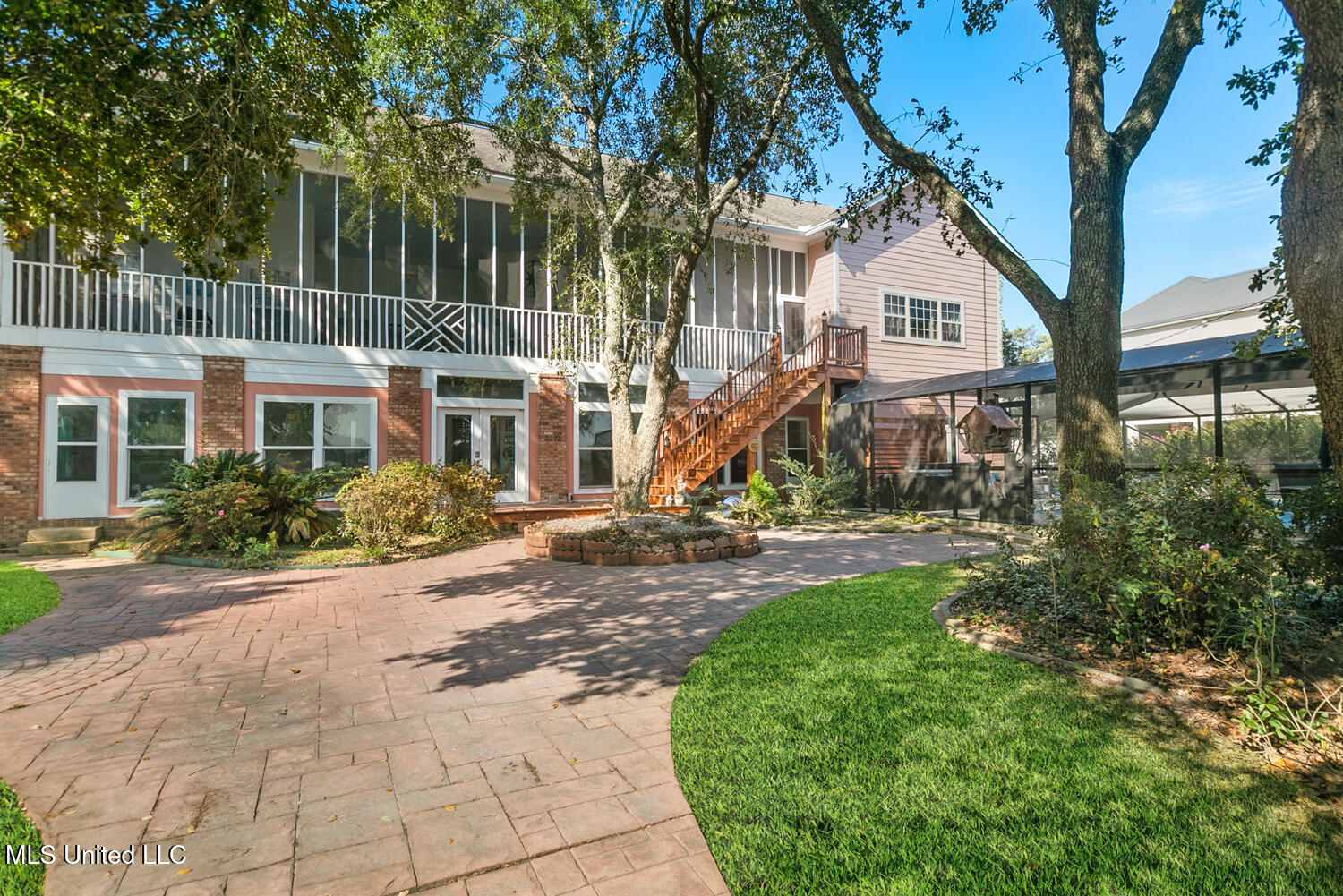 248 Lovers Lane Ocean Springs, MS 39564 - Photo 6 of 65 3mls