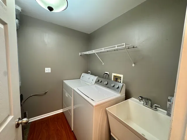 $2,700 | 58 West Briarwood Drive, Streamwood, IL 60107