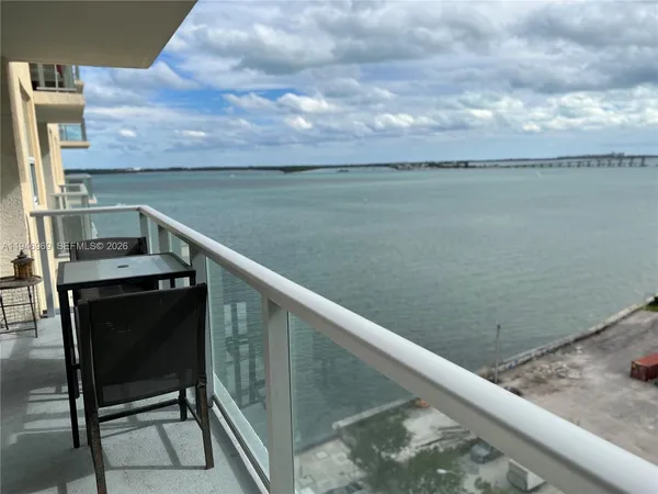 $2,850 | 1155 Brickell Bay Drive, Unit 1107, Miami, FL 33131