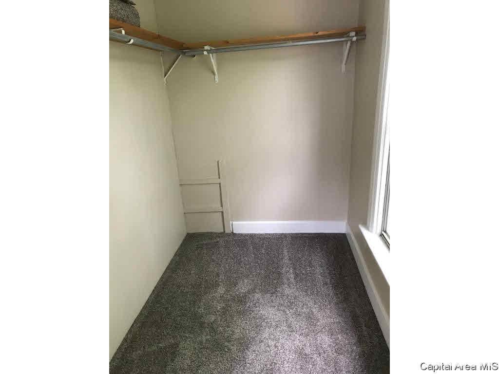 516 South MacArthur Boulevard Springfield, IL 62704 - Photo 22 of 32