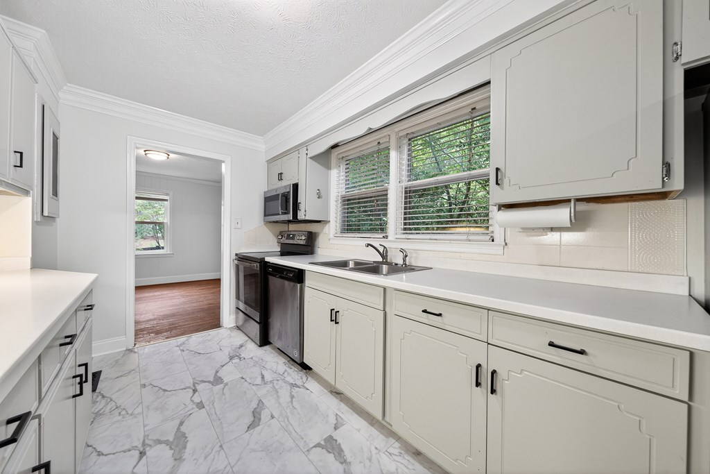 3516 Edgewood Road Columbus, GA 31907 - Photo 10 of 32
