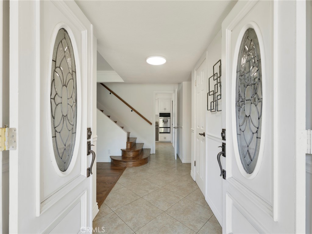 19207 Olympia Street Porter Ranch, CA 91326 - Photo 4 of 44