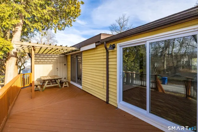 $364,900 | 79 Old Marlborough Road, East Hampton, CT 06424