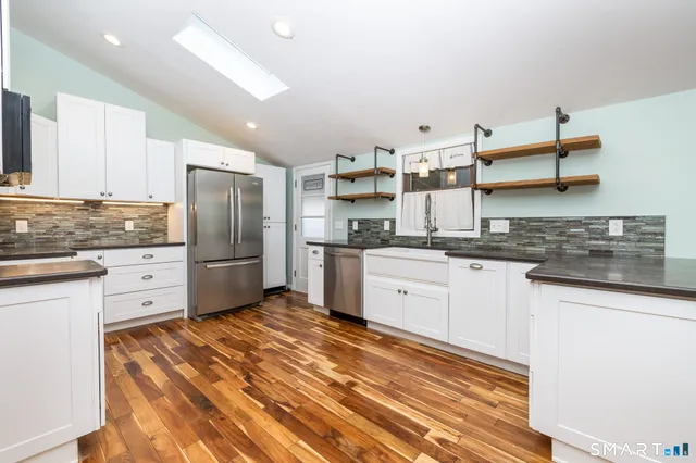 $364,900 | 79 Old Marlborough Road, East Hampton, CT 06424