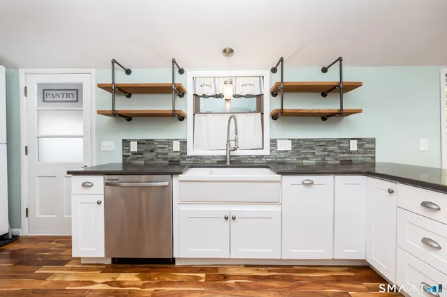 $364,900 | 79 Old Marlborough Road, East Hampton, CT 06424