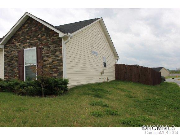 209 Pamlico Road Fletcher, NC 28732 - Photo 2 of 18