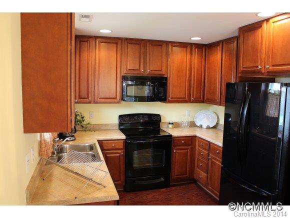 209 Pamlico Road Fletcher, NC 28732 - Photo 7 of 18