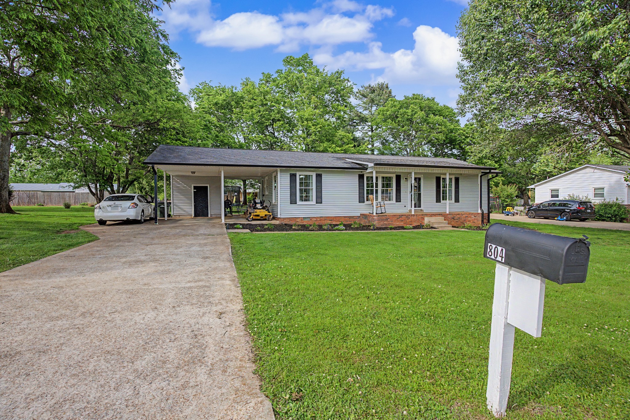 804 3rd Street Lawrenceburg, TN 38464 - Photo 2 of 31