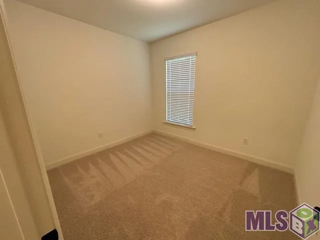 $2,300 | 38404 Queen Street, Prairieville, LA 70769