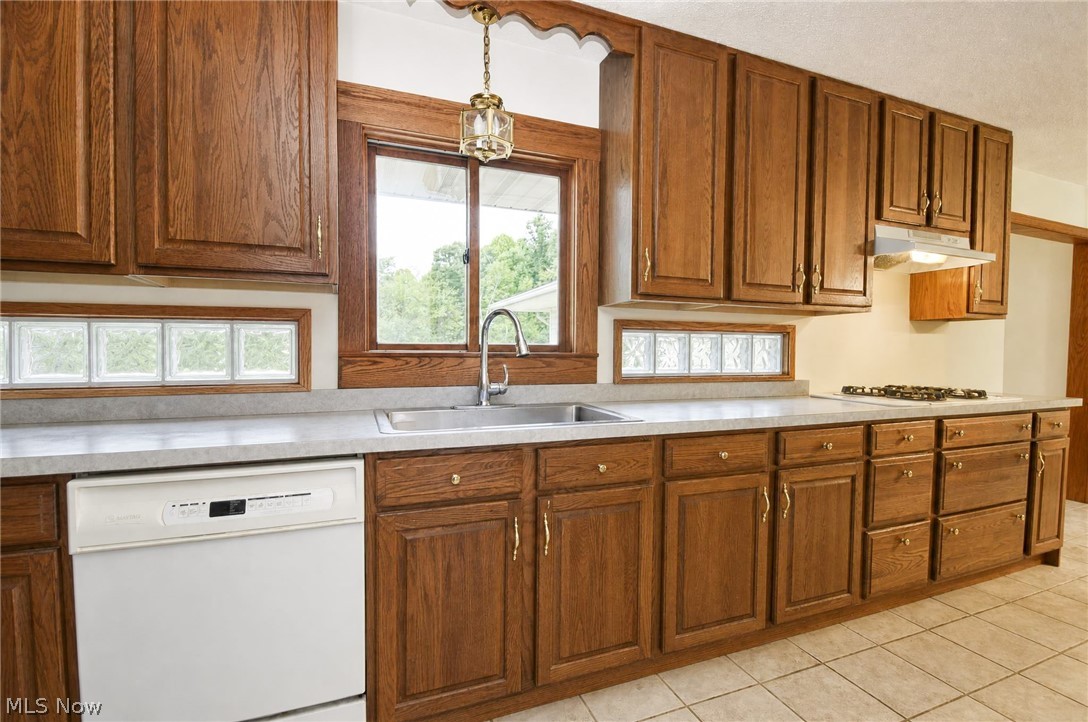 11226 Sperry Road Chesterland, OH 44026 - Photo 17 of 38 Gallery Image 17