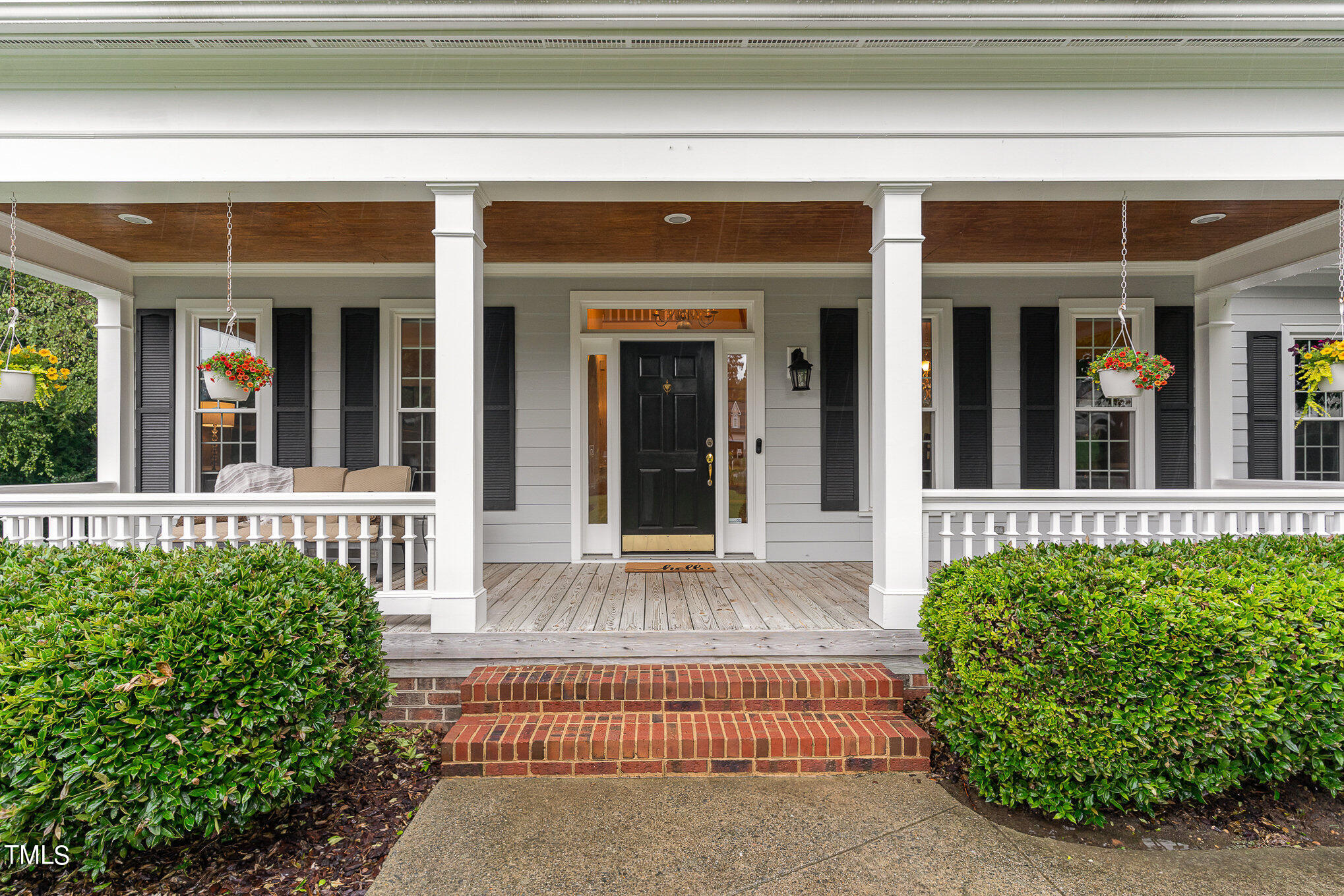 2719 Amstel Way Raleigh, NC 27613 - Photo 5 of 41 005_dsc00096-edit