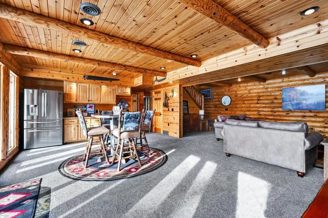 $1,399,500 | 2891 Todd Pk Road, Sarona, WI 54870