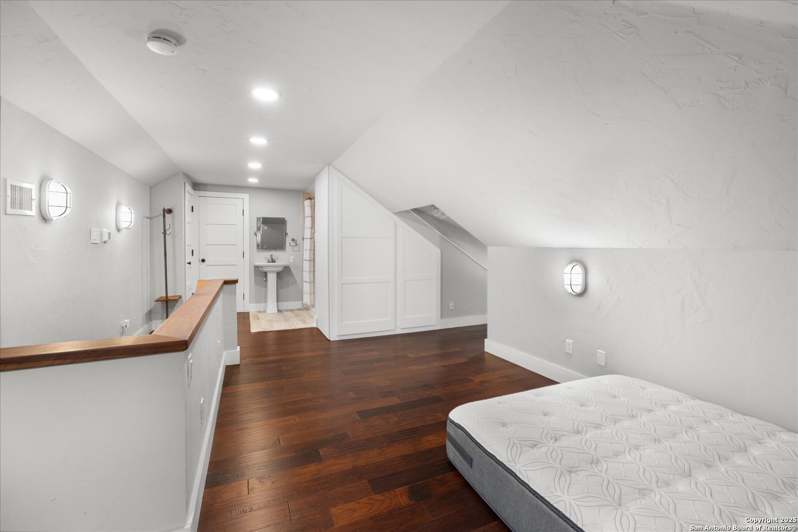 504 6th Street Comfort, TX 78013 - Photo 30 of 48