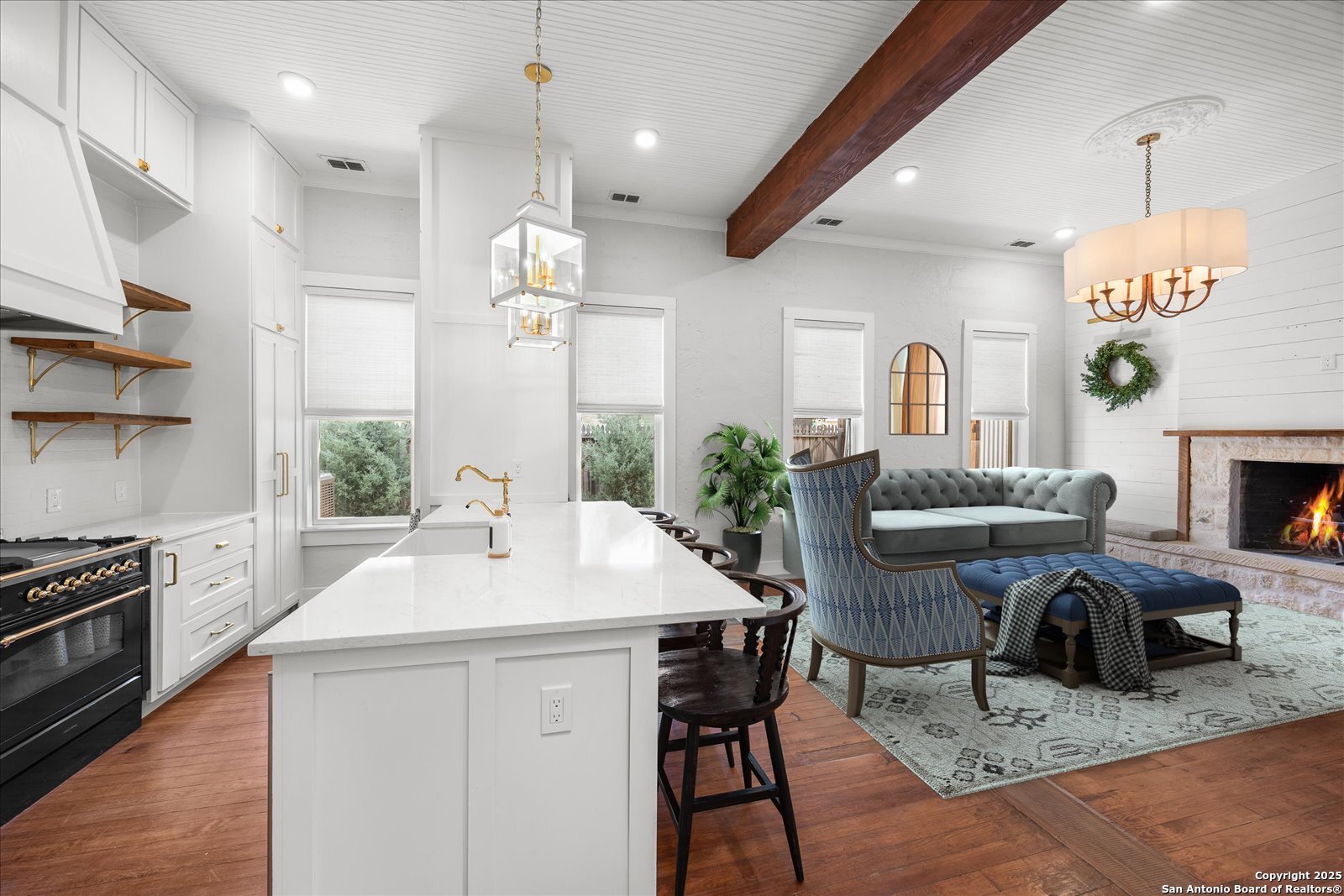 504 6th Street Comfort, TX 78013 - Photo 8 of 48