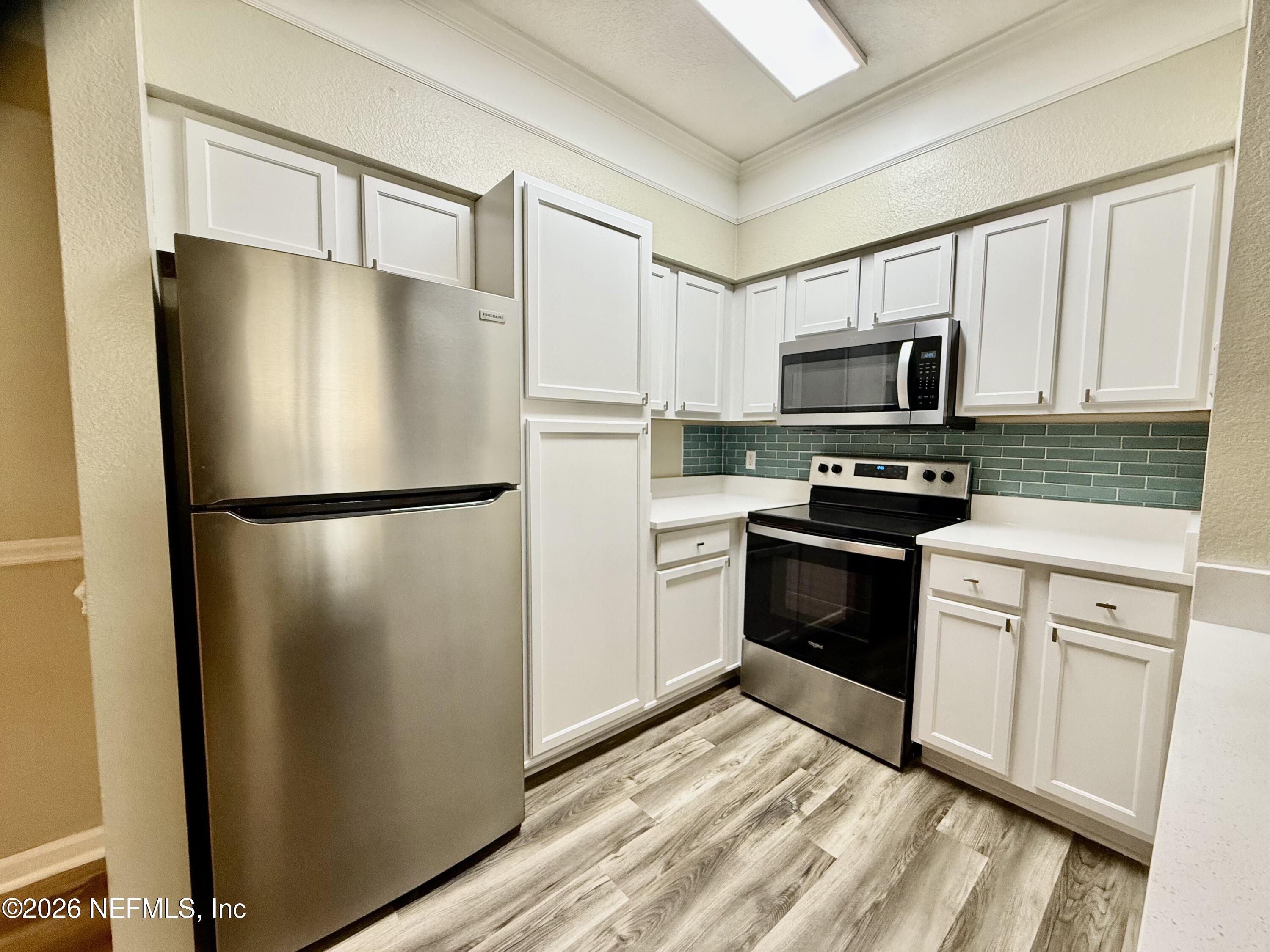 8550 Touchton Road, Unit 926 Jacksonville, FL 32216 - Photo 4 of 23 IMG_1225
