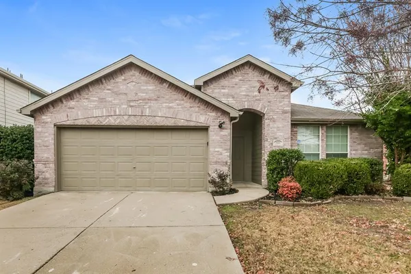 $1,800 | 1829 Canvasback Drive, Aubrey, TX 76227