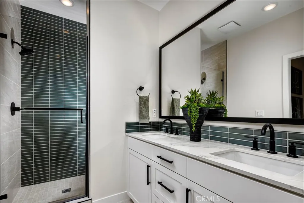 965 Angeline Road, Unit 27 Covina, CA 91722 - Photo 10 of 10 Gallery Image 10