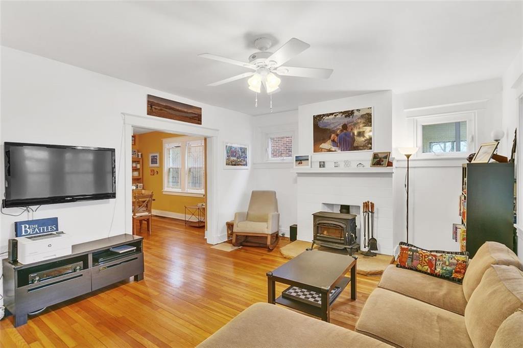 5244 Beeler Street Pittsburgh, PA 15217 - Photo 2 of 23 Gallery Image 2