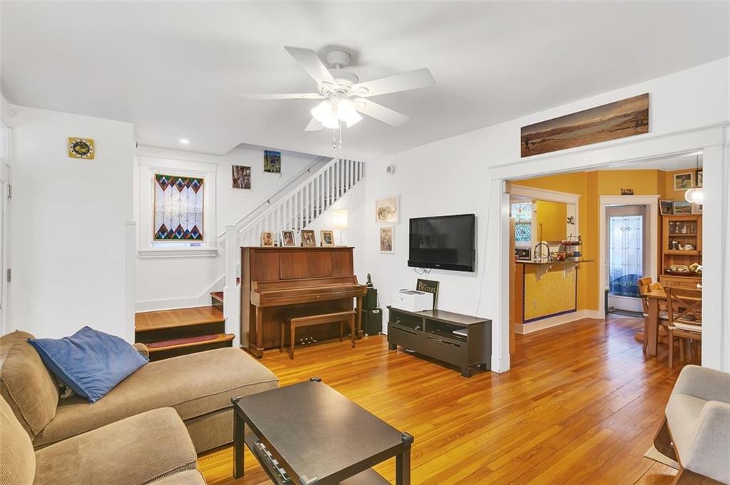 5244 Beeler Street Pittsburgh, PA 15217 - Photo 3 of 23 Gallery Image 3